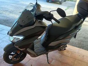 SUZUKI BURGMAN 125 NERO