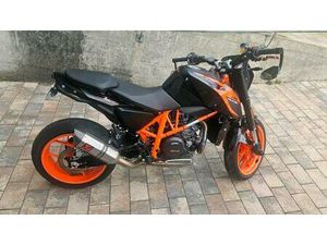 KTM DUKE R 690