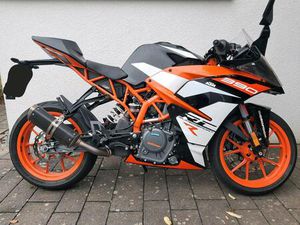 KTM RC 390 R