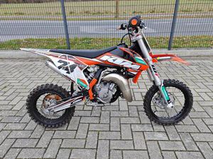 KTM SX 65 LC + HELM CROSS KINDER