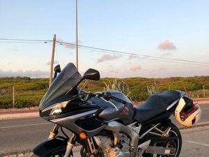 YAMAHA FAZER 600 A2 CASCAIS E ESTORIL