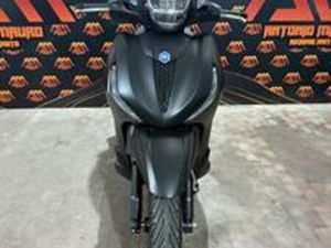 PIAGGIO BEVERLY 400 2024