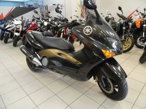 VENDO YAMAHA T-MAX 500 (2004 - 07) USATA A NICHELINO (CODICE 9881897) - MOTO.IT
