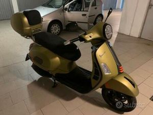 PIAGGIO VESPA 300 GTS HPE - 2024