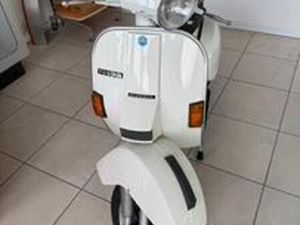 PIAGGIO VESPA P 125 X ARCOBALENO