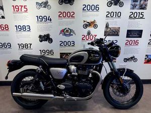 USED TRIUMPH BONNEVILLE T100 ICON EDITON FOR SALE IN WOBURN