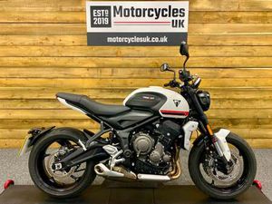USED TRIUMPH TRIDENT 660 FOR SALE IN SWINDON