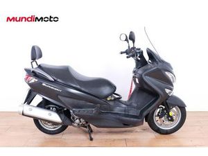 SUZUKI BURGMAN 125 - MUNDIMOTO