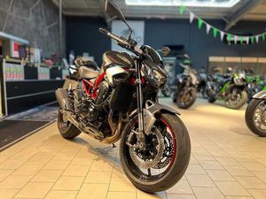 KAWASAKI Z900 (70KW) *VORFÜHRFAHRZEUG*35KWGEDROSSELT*