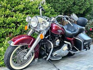 HARLEY-DAVIDSON ROAD KING
