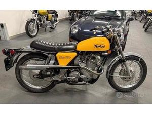 NORTON COMMANDO - 1972