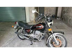MOTO GUZZI V 35 CUSTOM NERO