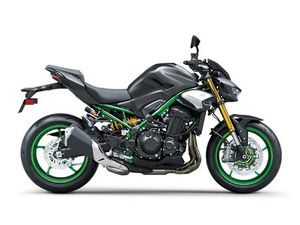 MOTO NEUVE: KAWASAKI Z900 SE