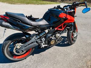 APRILIA SHIVER 750