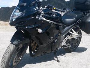 SUZUKI GSX 1250 FA