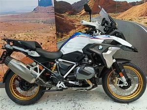 BMW R 1250 GS ALLE PAKETE, STYLE RALLYE