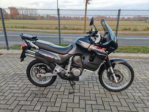 HONDA XL 600 V TRANSALP + HELM PD10