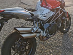 MV AGUSTA BRUTALE RR