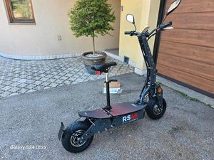 E SCOOTER E-FLUX RS45 MONSTER 48V 2000W 45KM/H NEU E ROLLER