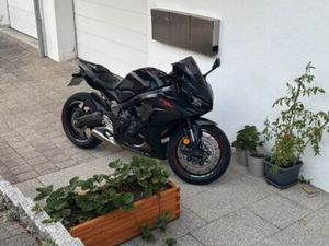 HONDA CBR 650 R 2023 DOPPELVERKLEIDUNG