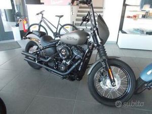 HARLEY-DAVIDSON SOFTAIL STREET BOB 107