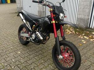 FANTIC XMF 125 COMPETITION