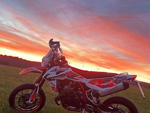 SWM SM 125 R FP EDITION (1.HAND)