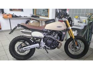 FANTIC CABALLERO 500 RALLY MIT KURZEM HECK