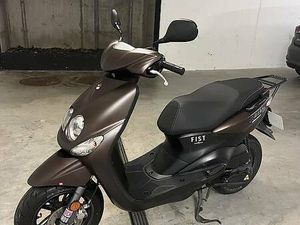 YAMAHA NEOS YN 50 CCM 4T ROLLER AUTOMATIK CANTON ARGOVIE -