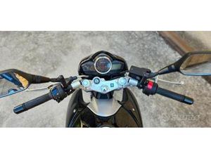 SUZUKI INAZUMA 250 - 2013