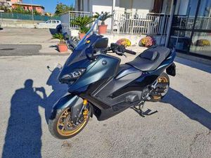YAMAHA TMAX 560 TECH MAX VERDE