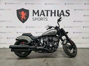 2023 INDIAN MOTORCYCLES CHIEF BOBBER DARK HORSE