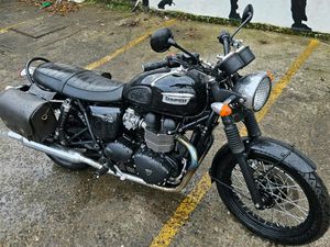 2015 TRIUMPH CLASSIC 900 CC LOW MLG,5TKM