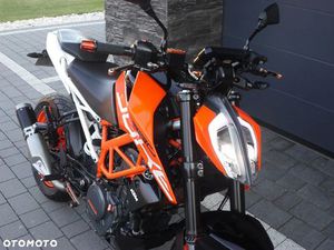 KTM DUKE