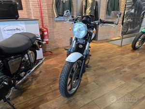 TRIUMPH BONNEVILLE SE LIMITED EDITION