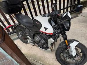 TRIUMPH TRIDENT 660 - 2021