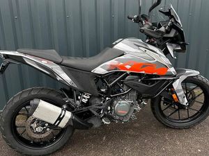 KTM 390 ADVENTURE EQUIPÉE TOUT TERRAIN