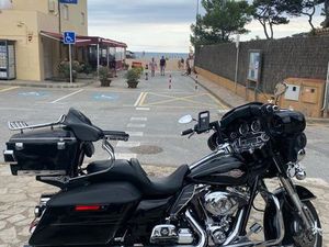 HARLEY ELECTRA GLIDE