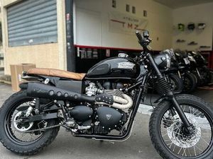TRIUMPH SCRAMBLER 900