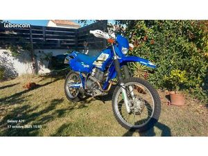 YAMAHA 250 TTR