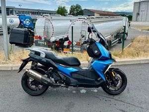 BMW C400X