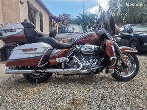 HARLEY DAVIDSON 1800 CVO