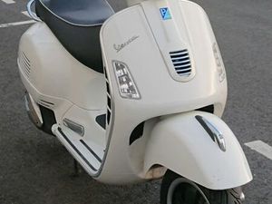 VESPA GTS SUPER 125 IE