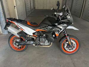 KTM 890 SMT