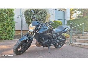 SUZUKI GSR 600 2011 ÉQUIPÉ