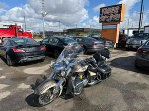 2014 VICTORY CROSS ROADS CLASSIC, TOURING, MANY UPGRAGES, LOADED