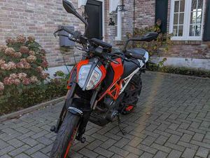 KTM 390 DUKE
