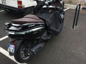 SCOOTER 125 CM2 PIAGGIO X10