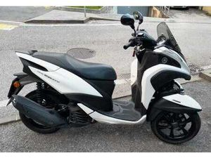 YAMAHA MW 155 TRICITY 2020, MOC PĚKNÝ STAV