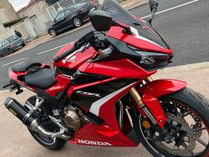 HONDA CBR500R / FULL ENTRETIEN HONDA / FACTURES DISPONIBLES